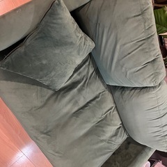 LOWYA ソファの画像