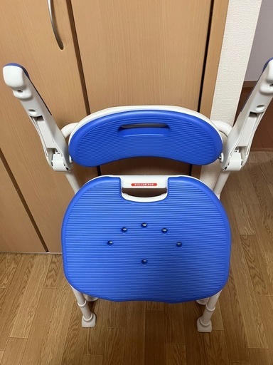 介護用用シャワーベンチ折りたたみ