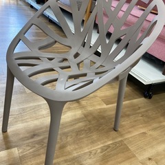 【トレファク高槻店】取りに来られる方限定！Vitraの1人掛けチェアのご紹介です！の画像