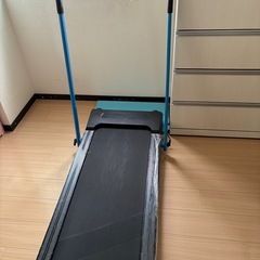 ✨家庭用ウォーキングパッド（トレッドミル）青×黒／引き取り限定✨の画像