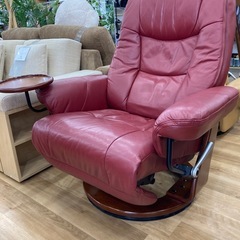 【トレファク高槻店】取りに来られる方限定！ミニテーブル付リクライニングチェアのご紹介です！の画像