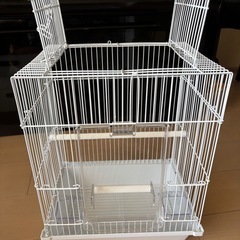 鳥かご（おもちゃ付き）の画像