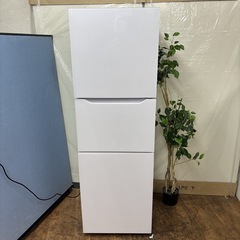 I555 🌈 ジモティー限定価格！ 2022年製の高年式♪ TWINBIRD 冷蔵庫 (199L) ⭐ 動作確認済 ⭐ クリーニング済の画像
