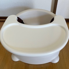 Richell リッチェル 2WAYごきげんチェアKN  ベビーチェアの画像