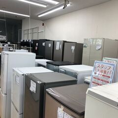 ★リユースのサカイ幸手店★SJ10652★ジモティ割あり★ AQUA　アクア 冷蔵庫 AQR-13M 126L 22年製 動作確認／クリーニング済み の画像