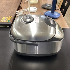 ZOJIRUSH炊飯器 NH-YG18 2022年製②の画像