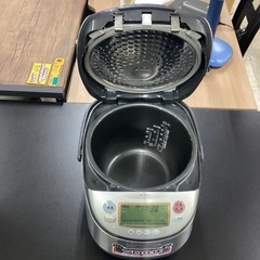 ZOJIRUSH炊飯器 NH-YG18 2022年製②の画像