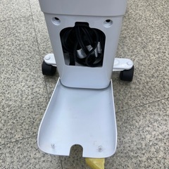 リユースのサカイ東金店 IRISOHYAMオイルヒーター 22年製 ※電源蓋破損 TJ15106の画像