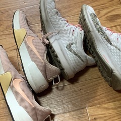 ナイキ スニーカー2足セットの画像