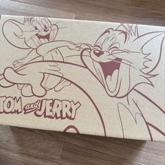 スニーカー　トムとジェリーの画像