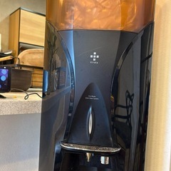 ウォーターサーバー本体　ブラック黒2019年型Kiralawaterの画像