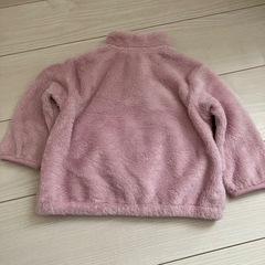 80 UNIQLO フリースアウターの画像