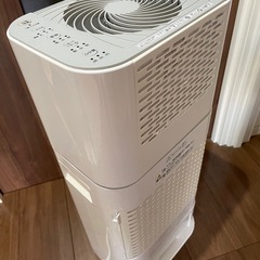 アイリスオーヤマ　衣類乾燥除湿機の画像
