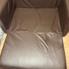 ソファーベッドの画像