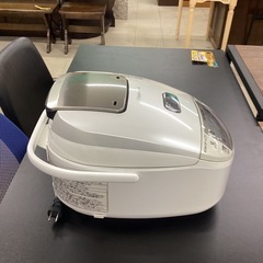 HITACHI 炊飯器 RZ-NX100J 2015年製の画像
