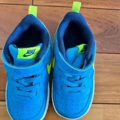 ［中古品］NIKEスニーカー　キッズ　13cm
の画像