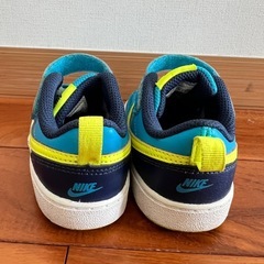 ［中古品］NIKEスニーカー　キッズ　13cm
の画像