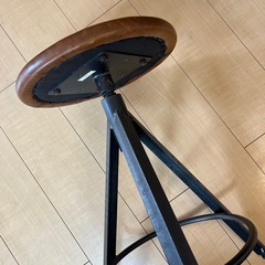 レザースツールの画像