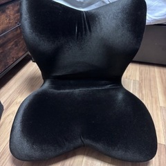 【定価3万8千円】骨盤サポートチェアの画像