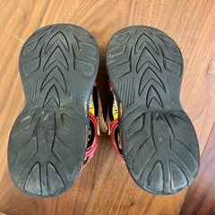 トミカ　キッズシューズ　17センチ　の画像