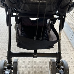 ベビーカーの画像
