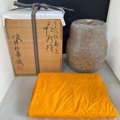 【愛品倶楽部柏店】茶道具　水差し　12代坂田泥華　萩焼の画像