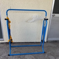 決まりました室内用鉄棒　折り畳み式の画像