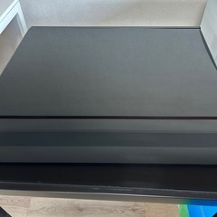 ダイニングガラステーブルの画像
