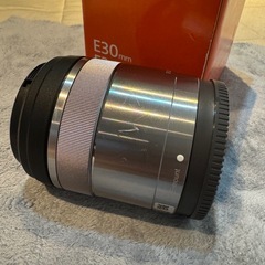 SONY E 30mm F3.5 Macro SEL30M35の画像