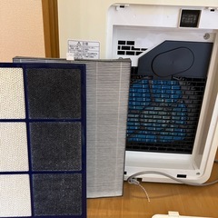 加湿空気清浄機　SHARP　プラズマクラスター　KI-EX55-Wの画像