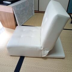 一人用ソファーの画像
