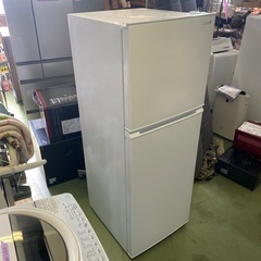 ○東105 HERBRelax 冷蔵庫 YRZ-F23E1 225L 2018年製 2ドアの画像