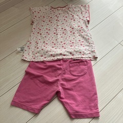 80 UNIQLO 花柄パジャマの画像