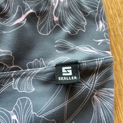 SKALLER ヨガパンツ SLの画像
