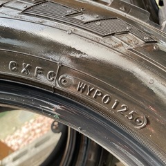 TOYOオープンカントリー225/60R17　使用期間1ヶ月300キロほぼ新品　　タイヤのみの出品です。 の画像