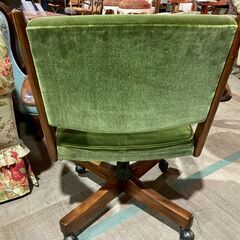 【愛品館 市原店】カリモク｜コロニアル｜デスクチェアの画像