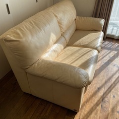 ソファーの画像