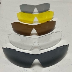 ellesse スポーツサングラス　ケースと交換レンズ（フレームなし）の画像