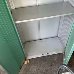 リサイクルショップどりーむ荒田店　No4860 物置　田窪物置　横８０ｃｍ　奥行４０ｃｍ　高さ１８０ｃｍの画像
