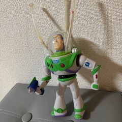 バズ・ライトイヤー　ディズニー　光る　回る
の画像