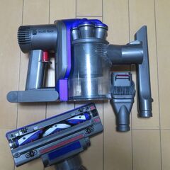 ダイソン　コードレススティッククリーナー　DC35の画像