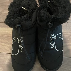 モズＭＯＺ　スノーブーツLサイズの画像