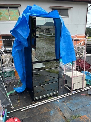 日立 ファミリー冷蔵庫 稼動品