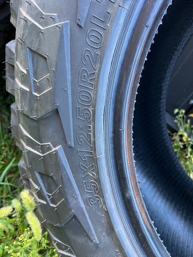 2024年製 MONSTA EXTREME MUD 35x12.50R20