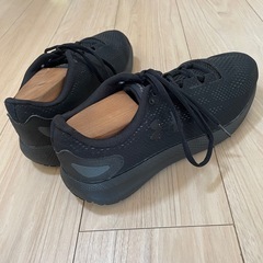 アンダーアーマー チャージドパスート2 25.5cmの画像