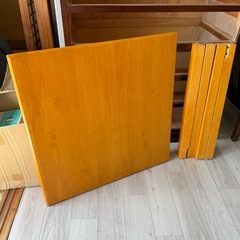 テーブル　回転椅子　セットの画像