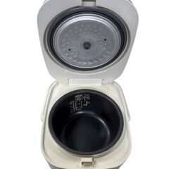 アイリスオーヤマ 炊飯器 3合 ERC-MB30-W 2017年製 中古の画像