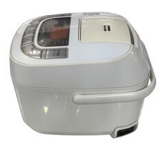アイリスオーヤマ 炊飯器 3合 ERC-MB30-W 2017年製 中古の画像