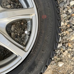 155/65R13 ホイル付きスタッドレスタイヤよんほん4本の画像