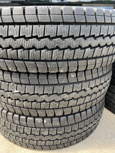 バリ山スタッドレス6本セット 2019年製造　DUNLOP WINTERMAXX LT03 【 215/70R17.5 118/11